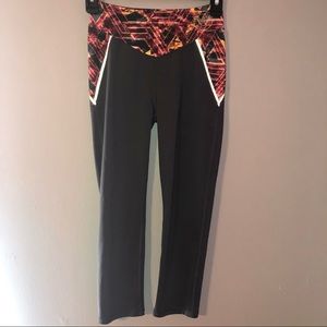 Her Universe Wonder Women Half Leggings